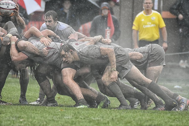 Jakie podejście realizuje metodyka Scrum?